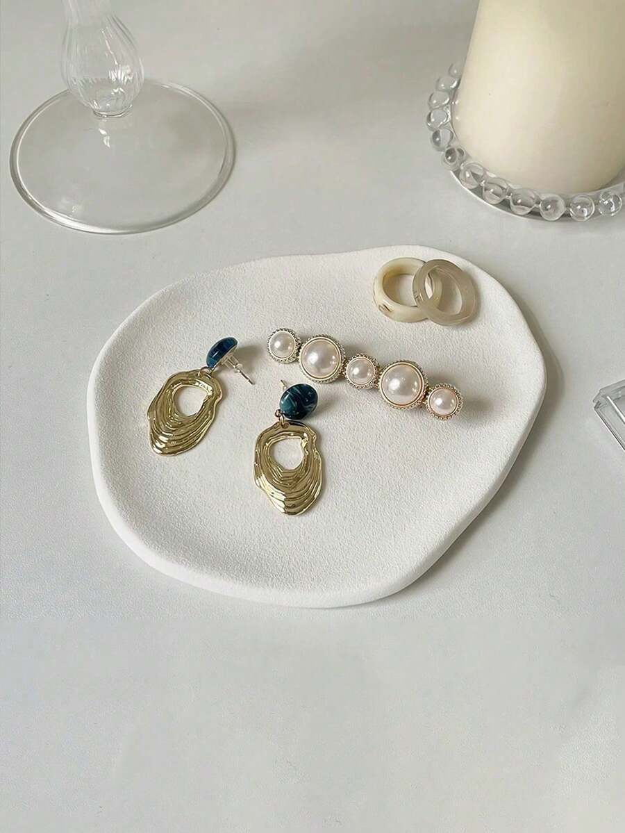 1pc Nordic Style Simple Asymmetrical Storage Tray, Gypsum Plate Jewelry Decor Photo Prop Household Item - Multicolor - View 1