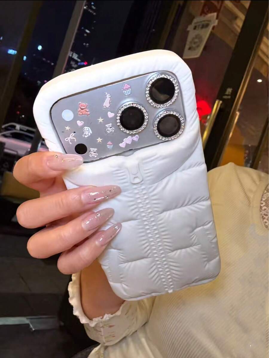 Wnter 可爱小众卡通羽绒服硅胶软手机壳，兼容 17 Pro Max、17 Pro，防摔保护套，兼容 16 Pro、15、14、13，网络爆款红色爆炸款