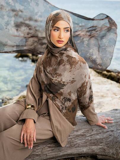 1件装女士新款扎染印花围巾，薄纱头巾，印花头巾，高端扎染波西米亚风围巾，柔软舒适防紫外线多功能披肩，波西米亚风，适合日常佩戴，四季皆宜