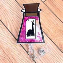 Llama Potion Shaker Badge Reel Funny Cute Nurse Purple Alpaca Llama Extract Retractable Badge Holder Name Card ID Clip For Nurses Practitioner Medical Coworker Gifts Essentials - 羊駝藥水 - 查看 2