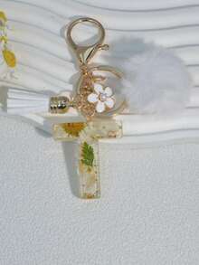 1pc White Daisy Dried Flower Letter Keychain, Embossed Tassel Pom Pom White Pearl Flower Keyring Gift - White - View 11