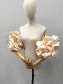 1 chiếc vòng tay cô dâu bằng satin xếp ly hình cánh hoa, màu đỏ. - Nhiều màu - Xem 10