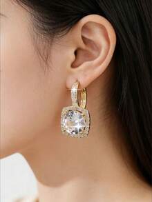 一对优雅闪亮立方氧化锆几何圆形和方形耳环，奢华女士耳环，新娘礼物，约会之夜 - 方塊 - 查看 3