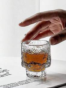扭曲造型烈酒杯、极简主义葡萄酒杯、锤纹烈酒杯、一口大小的烈酒杯、威士忌酒杯、家庭聚会葡萄酒杯、玻璃烈酒杯、高雅葡萄酒杯、创意迷你吧、奢华之选，适用于酒吧、餐厅、KTV、俱乐部 - 彩色 - 查看 9