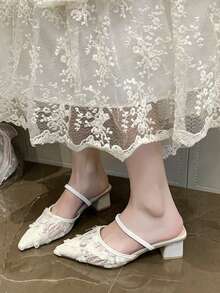 女士白色高跟鞋，时尚花卉网纱蕾丝粗跟，仙女风春夏新款闭趾凉鞋，露跟凉鞋，性感纯色，适合搭配连衣裙、旗袍、舞蹈鞋 - 白色 - 查看 4