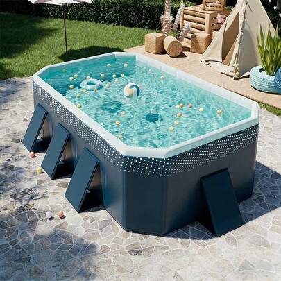 piscina familiar versátil, plegable y no inflable está hecha de PVC reforzado, resistente a arañazos y a los rayos UV. Disponible en varios tamaños, es apta para adultos y niños, no requiere montaje y es fácil de guardar. Ideal para jardines, patios, fiestas de verano y actividades acuáticas cotidianas.