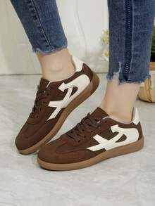 Women's Casual Sneakers, Flat Comfortable Lightweight Fitness Walking Shoes - Brown - View 3