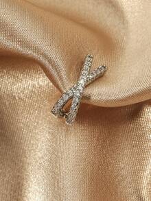 1件闪亮立方体交叉耳夹，镀金无耳洞耳夹，精致简约软骨耳环，女士款 - 銀色 - 查看 2