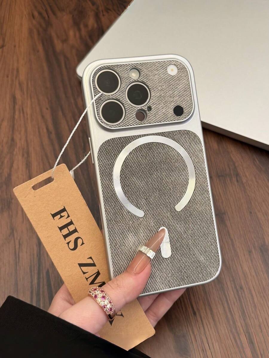 1 chiếc ốp lưng điện thoại từ tính chống sốc kiểu cổ điển, chất liệu denim | Khung kim loại tối giản, tương thích MagSafe | Chống sốc, chống trượt, chống trầy xước | Thiết kế độc quyền cho iPhone 17 Pro Max | Phù hợp với các dòng 17/16/15/14/13/12/11 | Món quà lý tưởng cho Ngày Valentine/Năm mới