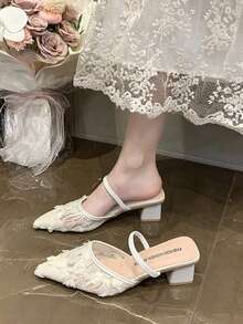 女士白色高跟鞋，时尚花卉网纱蕾丝粗跟，仙女风春夏新款闭趾凉鞋，露跟凉鞋，性感纯色，适合搭配连衣裙、旗袍、舞蹈鞋 - 白色 - 查看 3