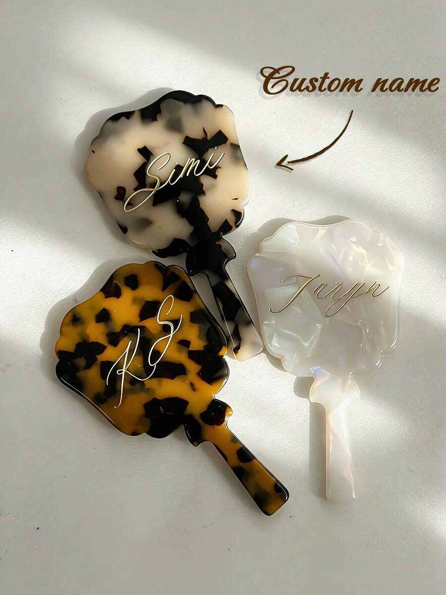 Gương trang điểm cá nhân hóa, gương cầm tay mini tùy chỉnh, gương nhỏ gọn, gương trang điểm di động, gương bỏ túi cá nhân hóa dành cho nữ, thích hợp sử dụng tại nhà, khi đi du lịch, trong túi trang điểm, làm quà tặng đám cưới, quà tặng cho phù dâu, đa chức năng, trang trí.