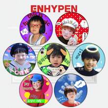 EN/HYPEN 明星偶像粉丝周边套装配件，金属徽章 - 彩色 - 查看 1