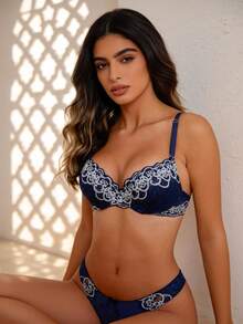 Temptuelle 女士性感蕾丝聚拢文胸搭配优雅内裤内衣两件套女士 2 件套 - 藍色 - 查看 3