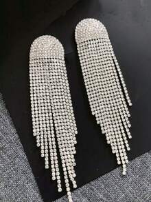 一对镶嵌密集钻石的流苏耳环，适合搭配奢华宴会礼服，百搭且个性化的欧美闪耀钻石水钻耳环 - 彩色 - 查看 5