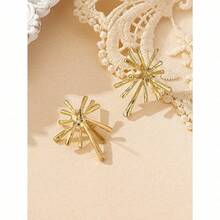 1 Pair Fashion Elegant Personalized Sunflower Stud Earrings,Gold Jewelry,Summer,Valentine's Day - 黃金-1 - 查看 3