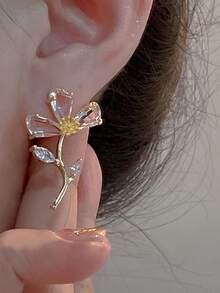 1 Pair Sweet & Gentle Style Pendant Earrings, Transparent Glass Flower Drop Earrings Suitable For Women's Balls, Banquets, Parties, Fashion Earrings - Multicolor - View 4