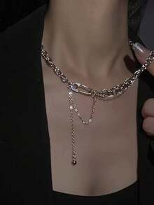 1件极简主义不锈钢安全别针吊坠项链，欧美风格 - 銀色 - 查看 3