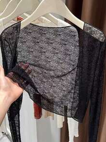 1 món đồ (áo khoác cardigan ren mùa xuân, hè, thu), áo hai dây chống nắng cao cấp, chân váy, áo choàng mỏng bằng lưới khoét vai, có mũ trùm đầu, khăn choàng. - Nhiều màu - Xem 3