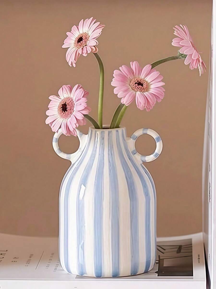 1个手绘双耳花瓶，创意十足，趣味可爱，北欧风格家居装饰品，乔迁新居礼物 - 雙耳花瓶 - 查看 1