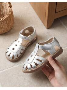Giày sandal đế rỗng hình trái tim cho bé gái, giày mùa hè có khóa dán, đế mềm chống trơn trượt cho trẻ nhỏ. - Bạc - Xem 1