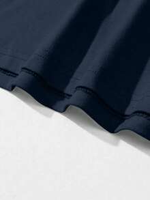 Áo thun nam tối giản in chữ "God Is King" cổ tròn tay ngắn, màu xanh navy, thích hợp cho mùa hè. - Màu xanh hải quân - Xem 3