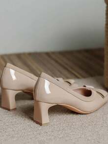 5厘米裸色蝴蝶结套脚高跟鞋，5厘米法式粗跟，适合搭配夏季连衣裙、海滩派对、聚会和通勤。 - 杏色 - 查看 5