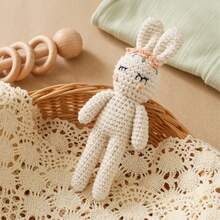 手工编织花朵兔子摇铃，婴儿摇铃，抓握玩具，内置铃铛，3D可爱造型，细节精致，吸引宝宝注意力，训练宝宝听力，完美的生日、万圣节、圣诞节宝宝礼物 - 彩色 - 查看 4