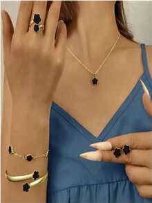 Set de 6 piezas de joyería de mujer de moda - Diseño de flor de trébol de la suerte, incluye collar, pulsera, brazalete, anillo, pendientes - Multicolor - Ver 4