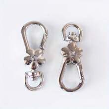 5/10Pcs Flower Buckle Hooks, Rotary Hooks, Dog Buckles, Very Suitable For DIY Hanging Ropes, Jewelry Metal Keychains, Metal Shape Spring Buckles, Openable Climbing Buckles, Keychain Bag Clips, Dog Chain Buckles - Keychain - View 1