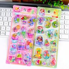 Hình dán chống thấm nước với chủ đề kem và trái cây, thích hợp để trang trí túi xách và sổ tay. Thiết kế tối giản và thời trang, tạo điểm nhấn tươi sáng cho ốp điện thoại, hộp bút và các vật dụng nhỏ khác. Chất liệu PVC chống thấm nước, lý tưởng để trang trí nhật ký mùa hè. - Nhiều màu - Xem 3