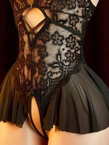 Red Lace High-Neck One-Piece Dress With A Back-Opening Design - Accessory A Date. - Black - View 4