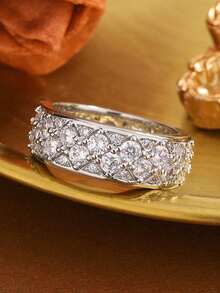 Fashion Four-Claw Round Geometric Ring, Jewelry Gift For Women On Valentine's Day - White - View 4