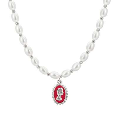 1 件朋克风玻璃珍珠项链，配复古雕刻人像油滴吊坠，适合日常佩戴或作为礼物，男女皆宜