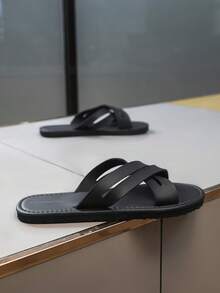 Premium Men's Slide Sandals, Niche Design Slip-On Slippers, Non-Slip Daily Casual Shoes, Rhombus Pattern Polyurethane Geometric Summer Beach Flip Flops - Black - View 3