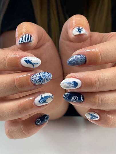 Elevate Your Fashion! 24pcs Short Oval Summer Ocean Life Blue Seashell Design Removable Press-On Nail Set, Includes 1 Gel Polish And 1 Nail File. Suitable For Women And Girls For Daily Wear, Parties, Vacations, Etc.