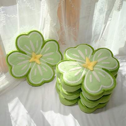 1个仿三叶草毛绒靠垫花朵抱枕，家居客厅卧室沙发装饰，圣帕特里克节活动派对礼物装饰，幸运三叶草抱枕