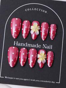 一套10片，欧美手工制作，杏仁形美甲贴纸，Y2K玫瑰色系，3D手工雕刻黄色图案，手绘波点设计，美甲装饰。内含1片果冻胶和1把指甲锉。适合日常佩戴，也适合科切拉音乐节等场合的造型，是美甲贴片和美甲护理产品的理想之选。 - 玫紅色 - 查看 3