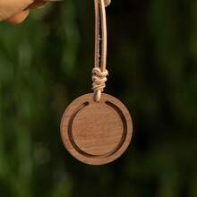 圆形木质车载香氛扩散器，简约设计/天然木材/精油香薰扩散器，可悬挂于卧室、衣柜、包包或车内，简约礼物 - 1PC - 查看 7