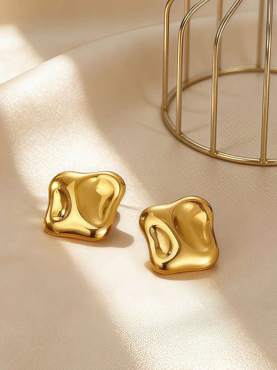 A Pair Of Unevenly Shaped Golden Thick Women's Earrings With A 14K Gold Plating - Fashionable Jewelry With Unique Geometric Design, Exquisite And Elegant Earrings, Suitable For Daily Casual Wear, The Best Gift - Gold - View 1