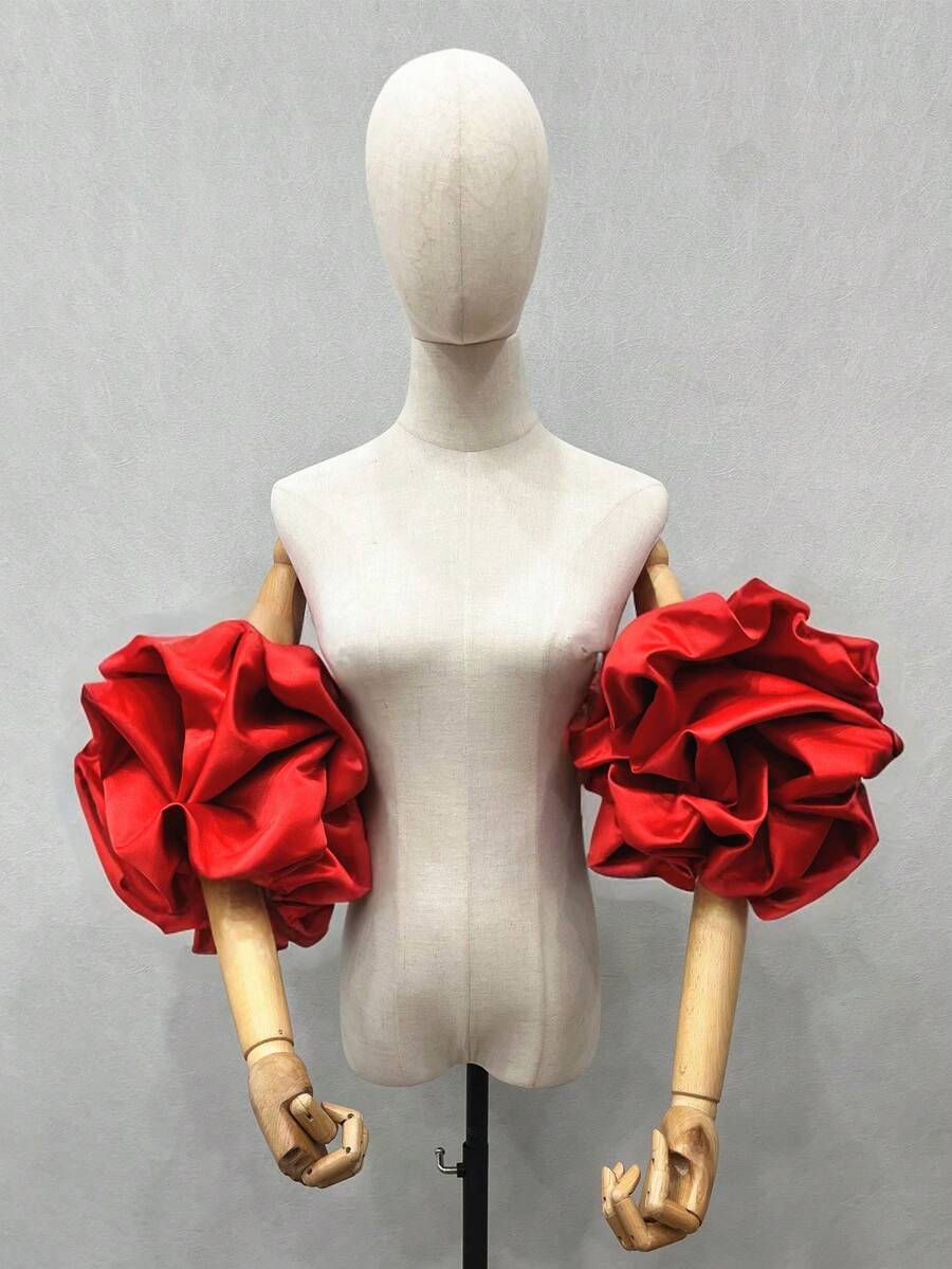 1 chiếc vòng tay cô dâu bằng satin xếp ly hình cánh hoa, màu đỏ. - Nhiều màu - Xem 1