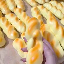 1个逼真编织纹理挤压玩具 - 触感顺滑，可手指抓握，慢回弹，有助于缓解焦虑、刺激感官、创意成人减压 - 多色隨機 - 查看 8