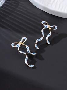 一对优雅手工渐变蓝白蝴蝶珐琅耳坠，温柔婉约的夏季新款女士耳环 - 彩色 - 查看 5