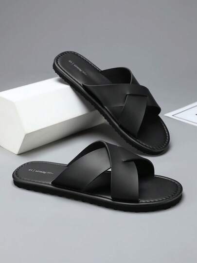 Sandalias de hombre con diseño cruzado, cómodas y de moda en color negro, adecuadas para la playa, la piscina y el uso casual en interiores, pantuflas planas y frescas