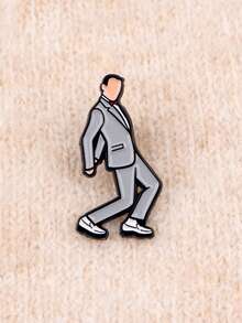 1件趣味人物珐琅胸针，电视节目主题，松树图案，翻领别针，背包装饰，时尚饰品，朋友礼物 - 灰色 - 查看 7