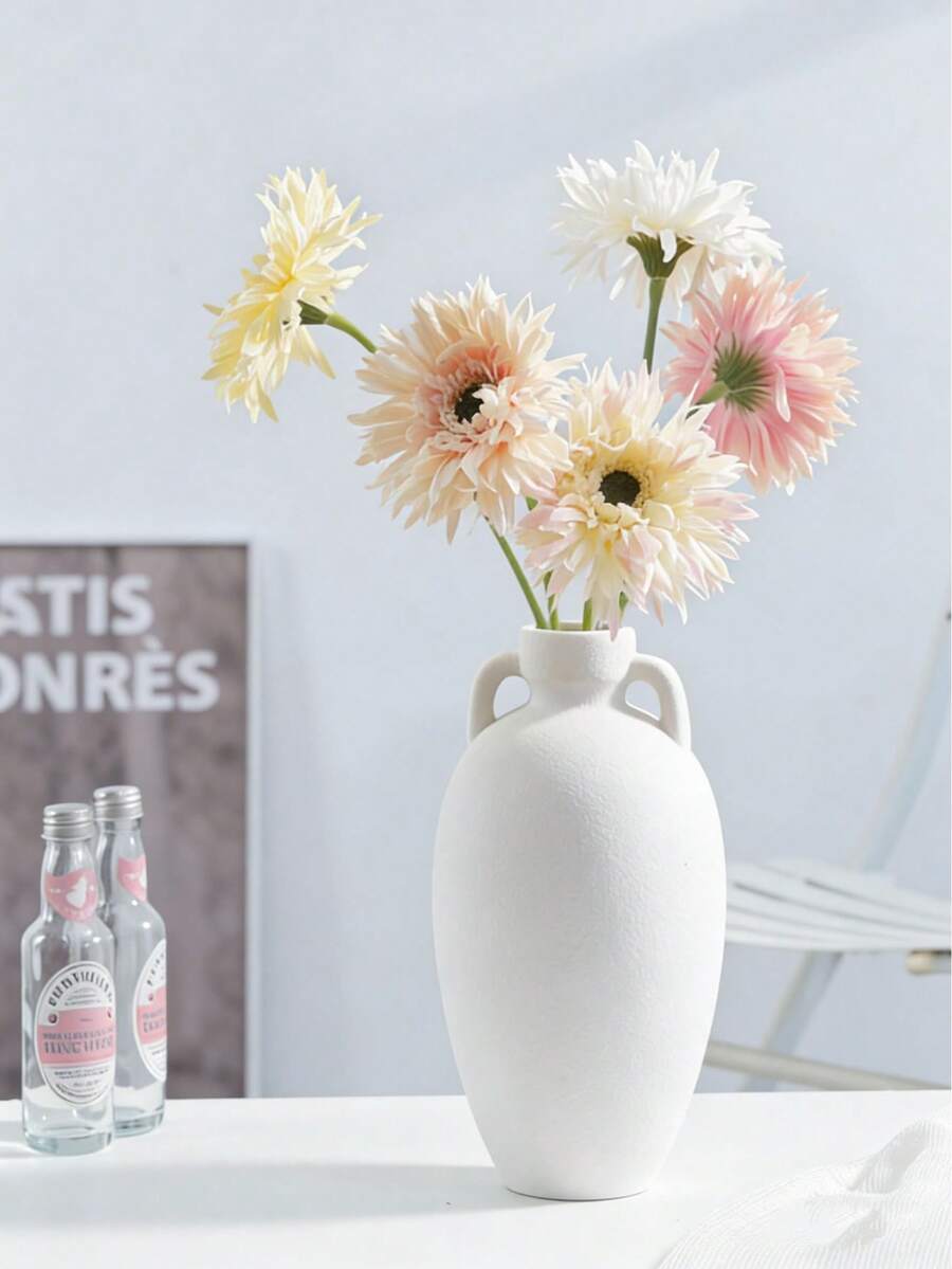 4 PIEZAS La flor artificial Gerbera es flexible y resistente al color, hecha de tela de seda, lo que la convierte en una opción ideal para paredes de flores DIY y decoraciones de escena. Estilo minimalista moderno, múltiples colores para elegir, cabezas de flores redondas - perfectas para jarrones de sala de estar y dormitorio, bodas, fiestas, decoración del hogar, decoración de escritorio y decoración de habitaciones festivas, decoración de primavera. - Multicolor - Ver 1