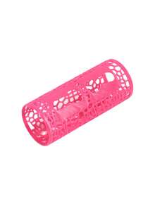 斗鱼在隧道里休息，小鱼虾则躲在小鱼虾棚里，紧紧地贴着管道。 - 歡樂水族 - 查看 14