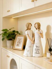 Elegante scultura in resina di sorelle, decorazione fatta a mano che rappresenta il legame emotivo, stile francese crema per la decorazione della casa, regalo di compleanno per le sorelle, memoriale per amiche strette, scultura d'arte raffinata per il soggiorno, la camera da letto o il tavolo da toeletta, decorazione interna a tema dell'amore familiare - A - Visualizzare 3