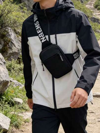 Bolso bandolera táctica para hombres, mochila cruzada negra con correa con letras, riñonera impermeable y ligera para senderismo, viajes, ir al trabajo y uso diario