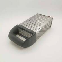 Máy thái đa năng bằng thép không gỉ 9 inch, thiết kế tay cầm chống trượt tiện dụng, có thể dễ dàng thái khoai tây, dưa chuột, cà rốt, sô cô la, bào và thái sợi, dụng cụ nhà bếp đa năng. - màu đen - Xem 5