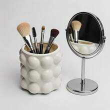 Soporte único en forma de cerámica para brochas de maquillaje, elegante contenedor de almacenamiento multifuncional para el escritorio. Adecuado para brochas de maquillaje, joyas, bolígrafos y artículos pequeños - Material de cerámica resistente, superficie lisa, adecuado para el tocador, la oficina - Ver 2
